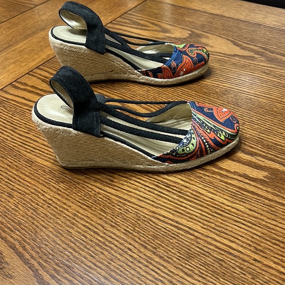 C.Ladel size 9 - Picture 4 of 7